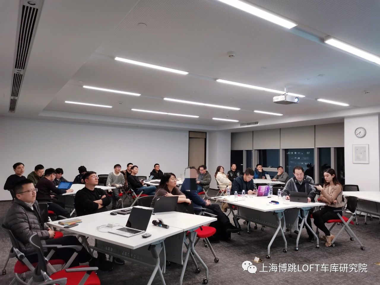 彭水杭州LOFT车库专题会